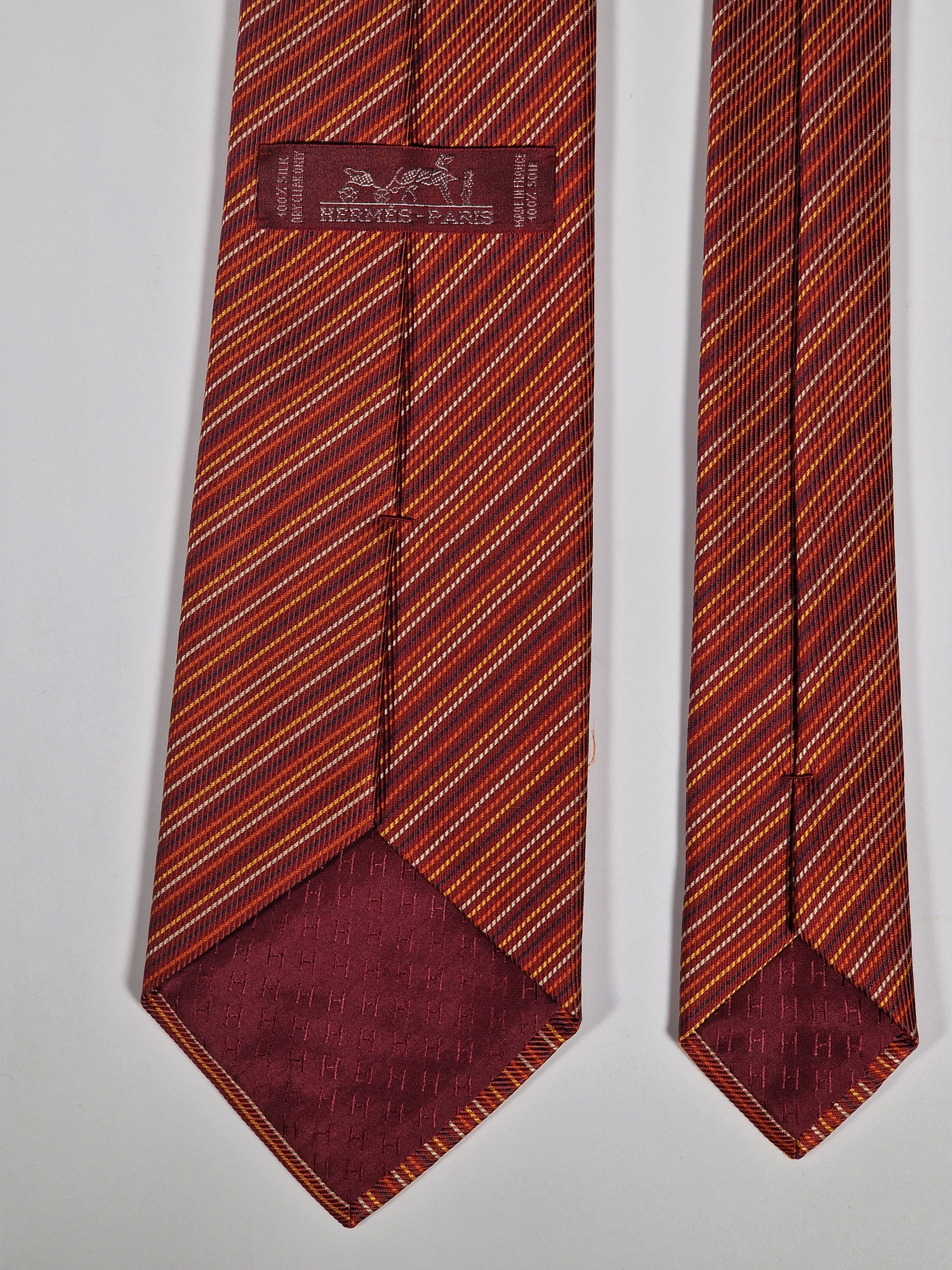 Vintage Hermès jaquard silk tie orange striped Hermès No Code tie red