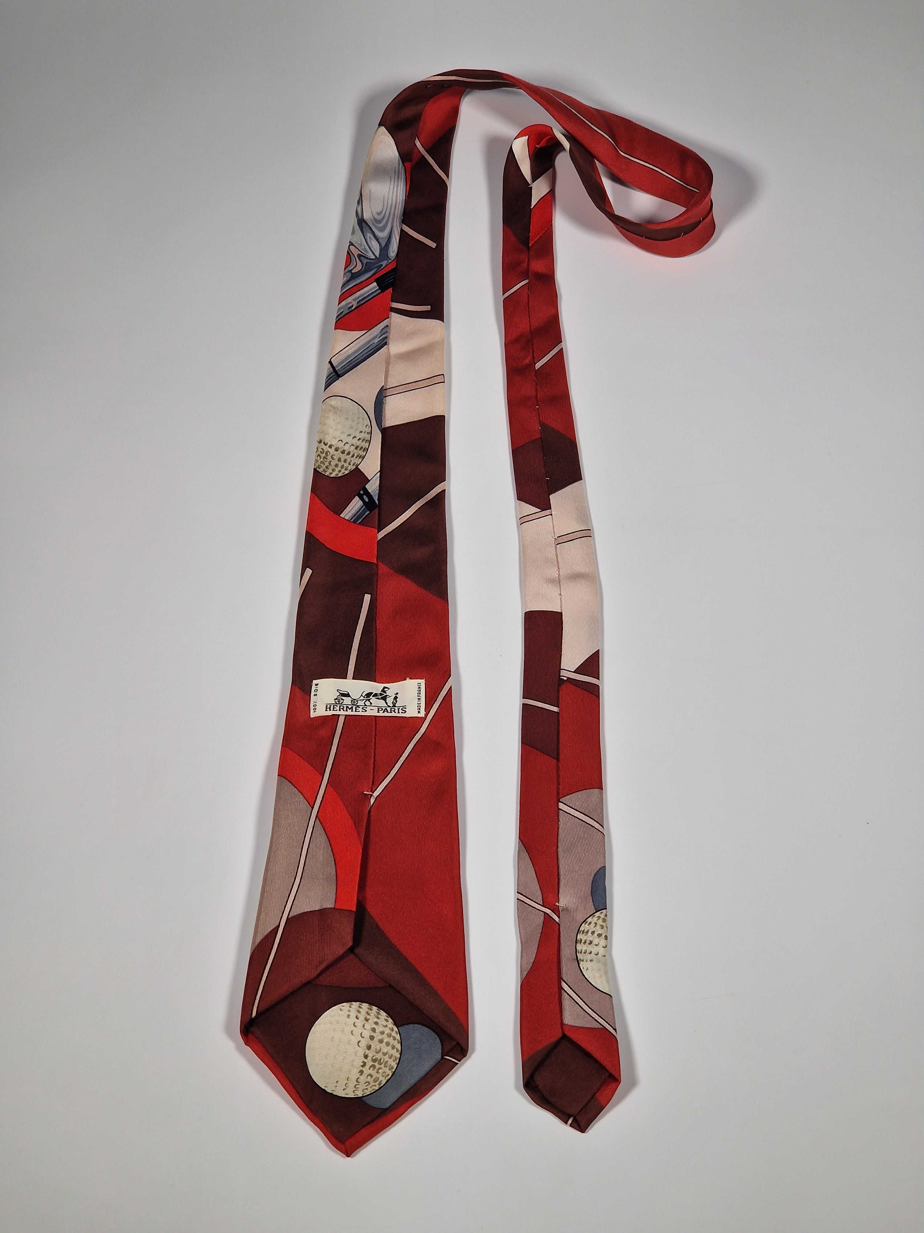 Hermès silk tie red golf scarf pattern No Code