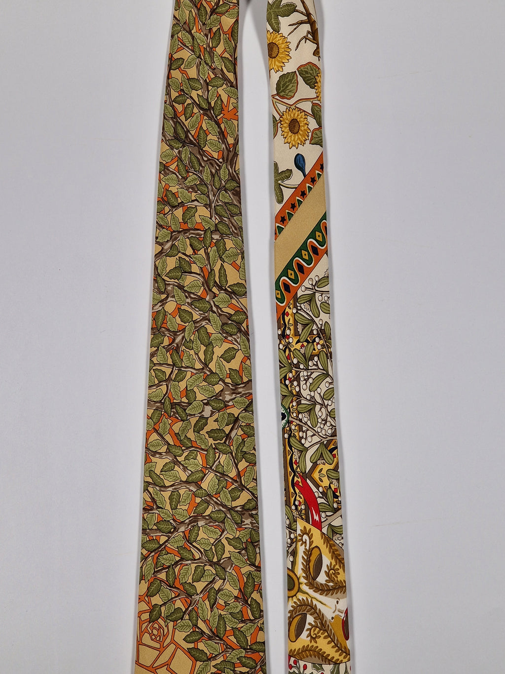 Hermès silk tie flowers trees and rainbow Hermès No Cod tie