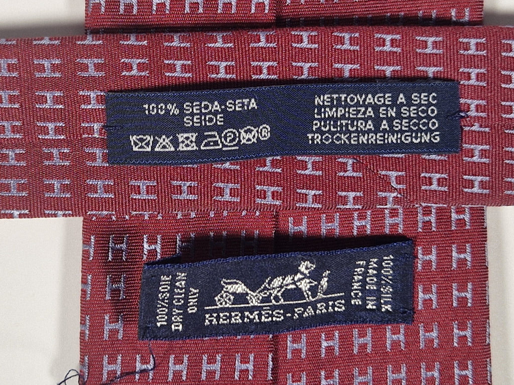 Hermés Red metallic Faconnee H Tie