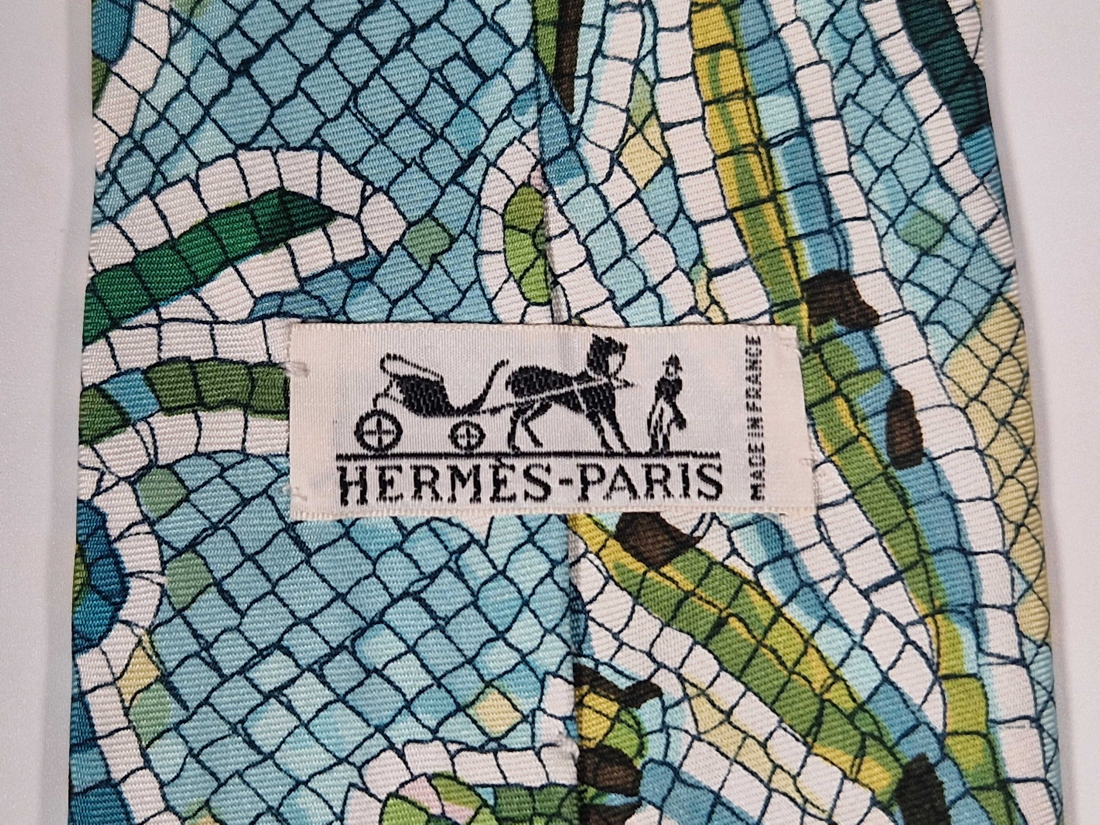 Hermès vintage silk blue mosaic scarf pattern tie no code