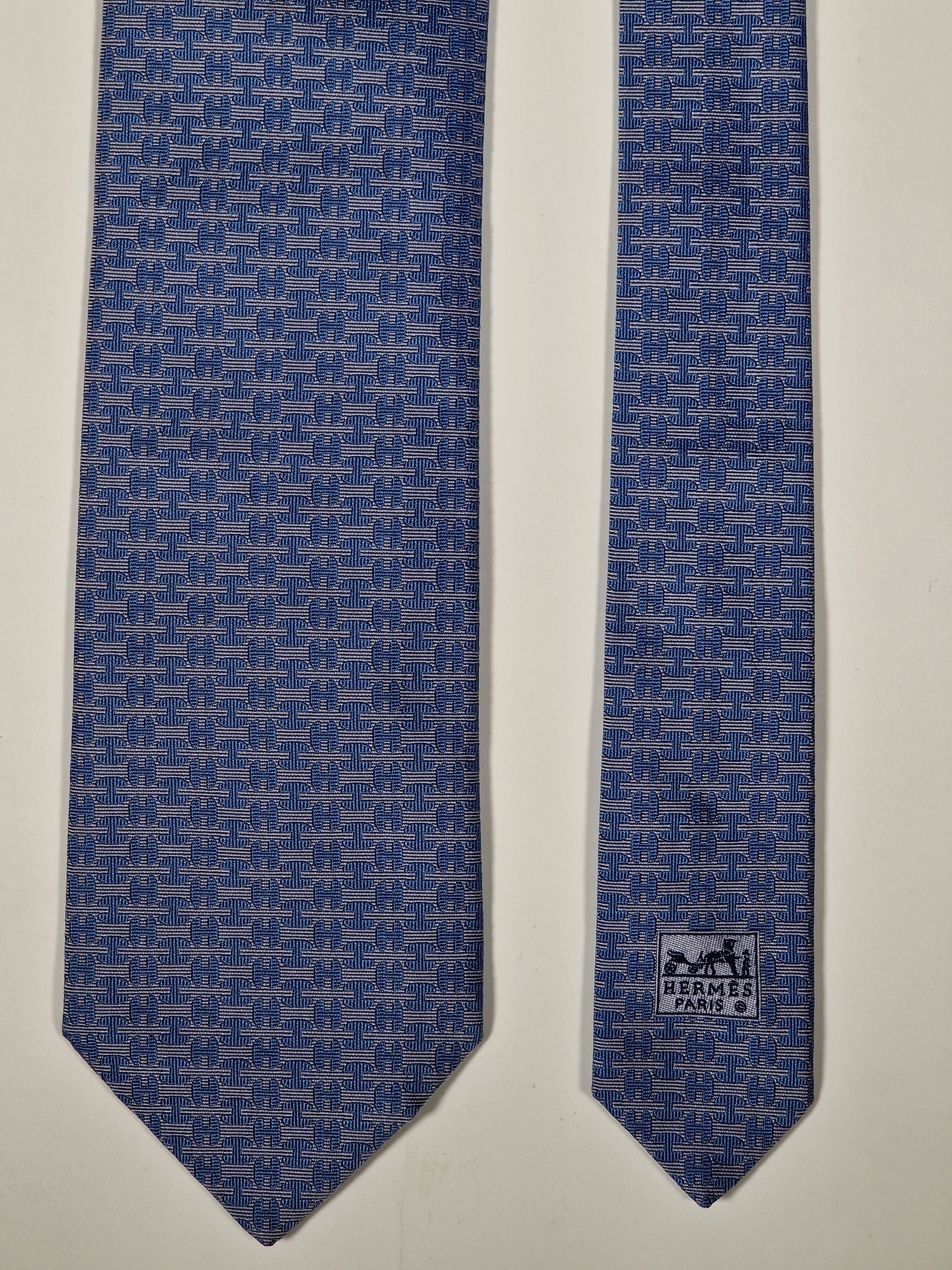 Hermès jaquard silk tie blue H pattern no code