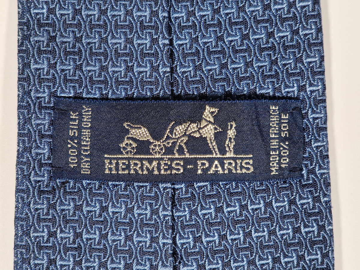 No Code Hermès tie blue H pattern no code