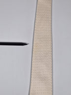Hermés off white silk Faconnee H Tie