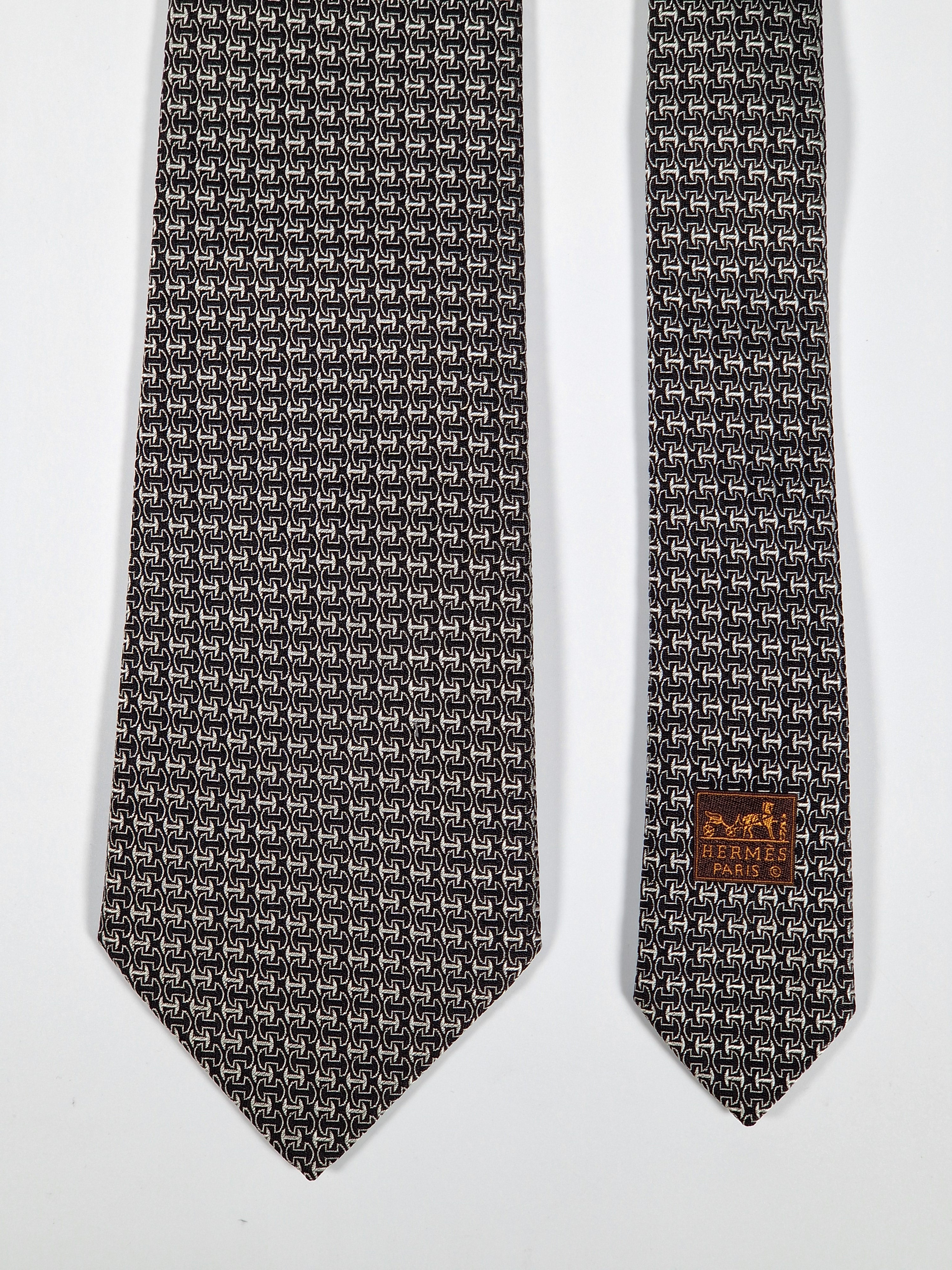 Hermès silk tie jaquard black and silver No Cod