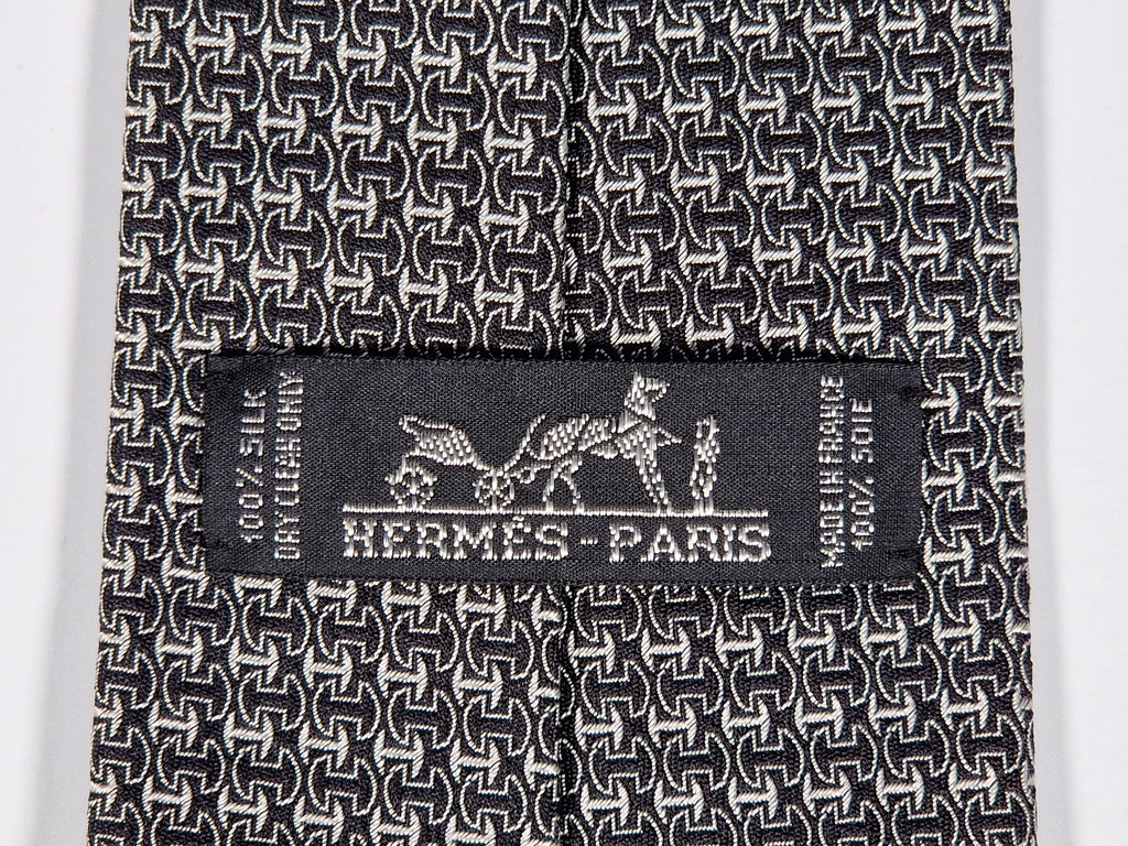 Hermès silk tie jaquard black and silver No Cod
