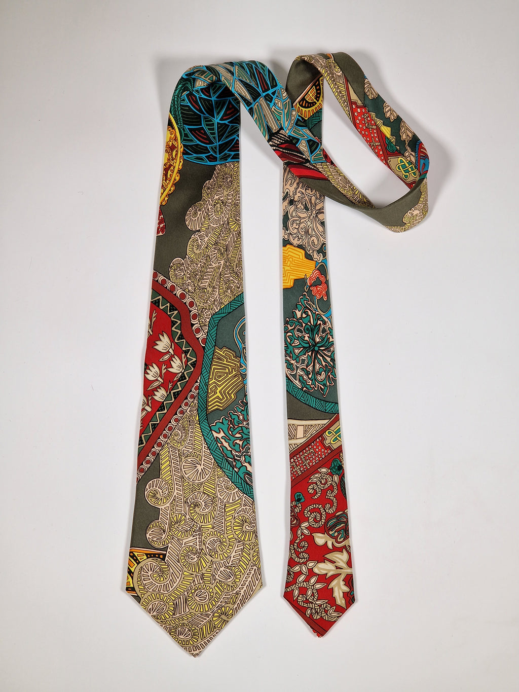 Scarf no code Hermès ethnical pattern tie