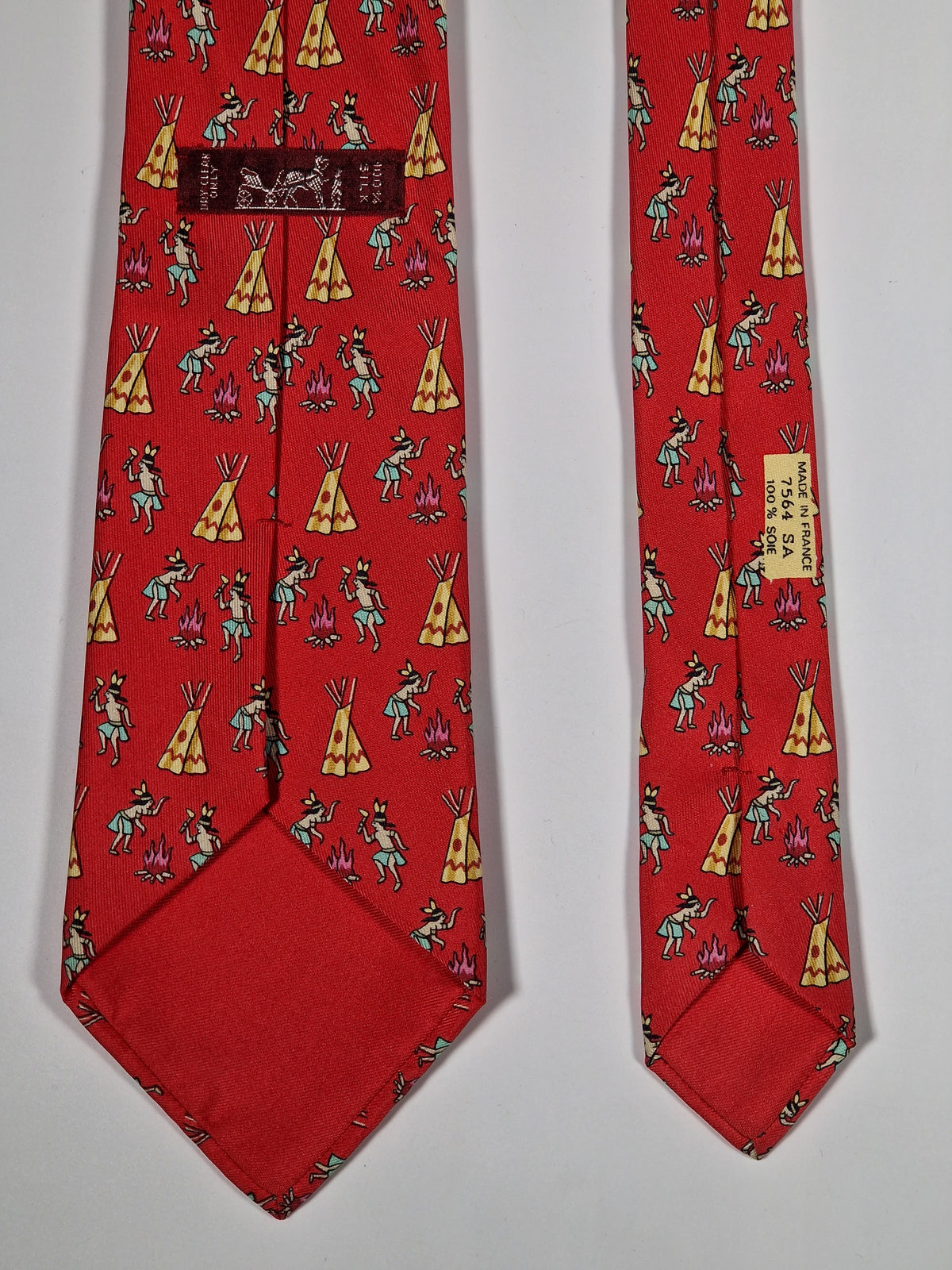 007564 Hermès tie red indians whimsical pattern 7564 SA