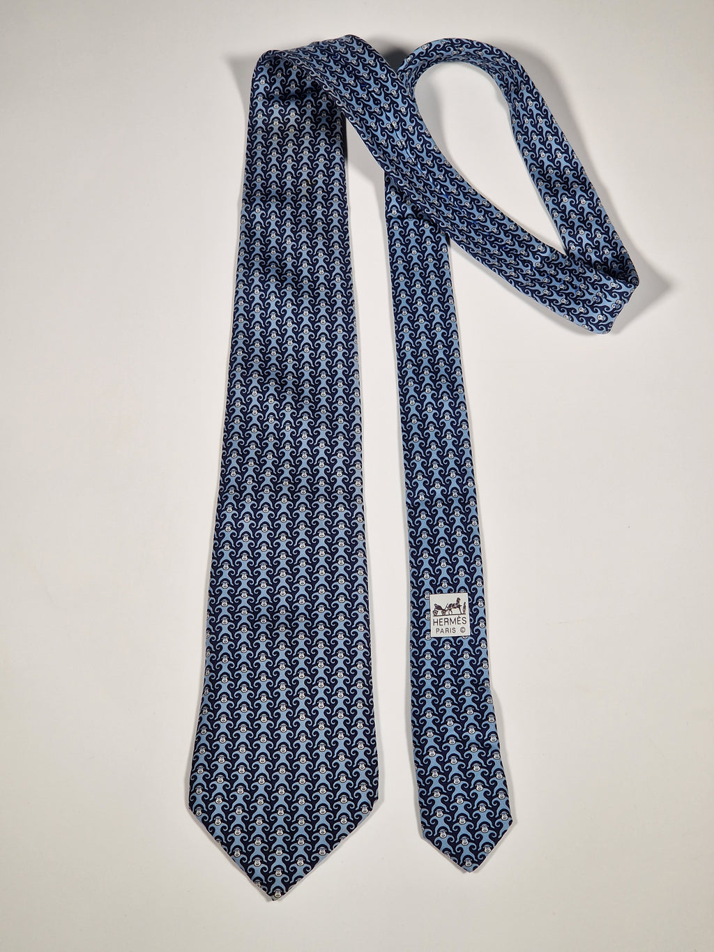 005384 Hermès silk tie blue whimsical monkeys 5384 OA